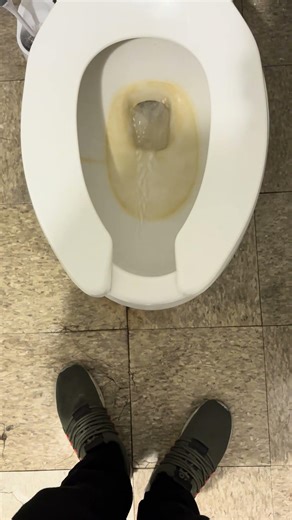 240. Marathon Unisex Restroom