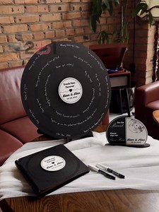 Custom Vinyl Record Guest Book – Vintage Round Wooden Wedding Guestbook Alternative Sign for Reception, Bridal Shower, Birthdays, Welcome Wedding Sign, Handcrafted Vinyl Record Decor for Couple gift