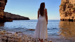 Young Woman Full Body Portrait Facing Stock Footage Video (100% Royalty-free) 3476878797 | Shutterstock