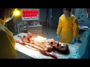 Police Find A Decayed Female Corpse That Revives And Mutates During The Autopsy!