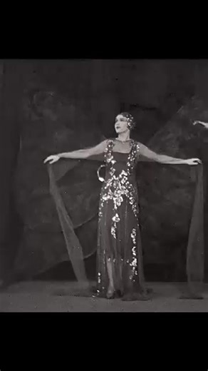 "You Never Know Women" 1926 Silent: ❤️ Florence Vidor as Vera transforms into a butterfly and flies around the theater with the help of master illusionist Norodin, played by Clive Brook. Directed by William Wellman. This amazing scene is in a film that film was considered lost until a copy was discovered in 2001. Release date: September 20, 1926 Florence Vidor as Vera Lowell Sherman as Eugene Foster Clive Brook as Norodin El Brendel as Toberchik | Gerhard Santos