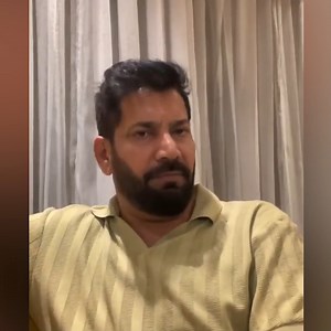 ‘ਕਬਰਾਂ ਬਾਰੇ ਦਿੱਤੇ ਆਪਣੇ ਬਿਆਨ ਦੇ ਮੈਂ ਅੱਜ ਵੀ ਸਟੈਂਡ ‘ਚ ਹਾਂ’ ਪੰਜਾਬ ਗਾਇਕ ਜਸਬੀਰ ਜੱਸੀ ਦਾ ਪੋਸਟ ‘ਤੇ ਆਏ ਕਮੈਂਟ 'ਤੇ ਫੁਟਿਆ ਗੁੱਸਾ #JasbirJassi #Punjabi #Singer #Kabra #VideoViral #Sikh #Beliefs #Religion #Rozanaspokesman | Cine Punjabi