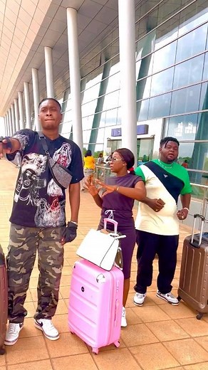 3.2K views · 226 reactions | FANGA MUSIC FAMILY @fangafamilyofficiel vient de lâcher son premier projet collectif avec RALYCIA @ralycia , TONY X @tonyx , ONADA @onada et DIEUDONNE WILA @dieudonnewila 朗... Cette année FANGA MUSIC @fangamusic offre du lourd , du très lourd avec des artistes talentueux, motivés et déterminés  Devinez leur destination ? 﫢 | TogoZik | Facebook