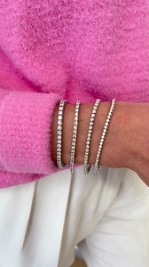 Diamond tennis bracelets made to elevate your everyday. ➤ Explore the collection: diamondesign.com #DiamondDesign | Diamond Design NL