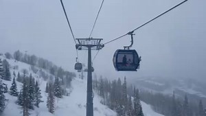 Meanwhile at Steamboat Resort... ❄️⛷🏂❄️ 🎥: Shannon Lukens | Kelly Werthmann