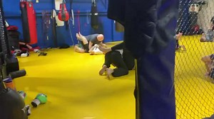 Friday night spycam. MMA team sparring. Thai team clinching. Beginners NoGi Brazilian Juijitsu week 5. 4 world champions in, pro, amateur and new starts | Higher Level Martial Arts