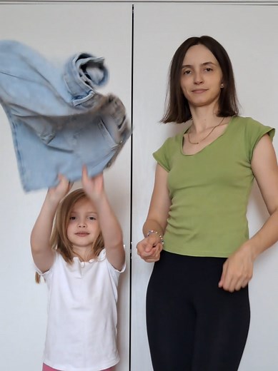 Mom and Daughter Matching Outfits – When Can I Wear the Same Clothes?
