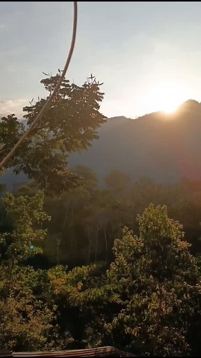 87 reactions | Hermoso atardecer visto desde Aldea Jolomtaj, Barillas, Huehuetenango | Santa Cruz Barillas Huehuetenango | Facebook