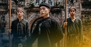 [HOT TREND] Đức Phúc bật mí hậu trường MV 'Hết thương cạn nhớ'