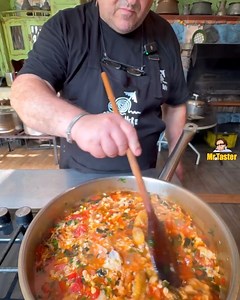 Georgian Wine, Cheese Bread & Chicken Stew – A True Taste of Kakheti! | Mr. Taster