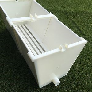 [Hot Item] Eco-Friendly Built-in Drain Board Strawberry Gutter Hydroponic System