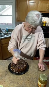 6K views · 487 reactions | Dressing a cheesecake | In the Kitchen with Kathy | Facebook