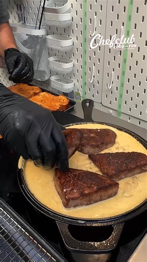 76K views · 109 reactions | Knoblauch-Texas-Toast-Cheesesteak! Würzige Bissen auf Texas-Toast 鸞燎 | Chefclub DE | Facebook