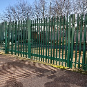 [Hot Item] Custom Perimeter Fence Security W Triple Picket Palisade Fencing Strong Metal Palisade Fence