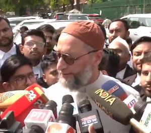 2.2K views · 93 reactions | On Waqf Act hearing in Supreme Court, AIMIM MP Asaduddin Owaisi says, "We consider this Act unconstitutional. The Court has said that the Central Waqf Council and the State Waqf Council will not be constituted, and 'Waqf by user' cannot be deleted. | Prime Post اردو | Facebook