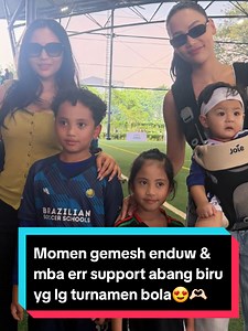 Momen Gemesh Enduw & Mba Err Dukung Abang Biru di Turnamen Bola