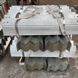 [Hot Item] Preferential Carbon Steel Angle Steel for Building Structures