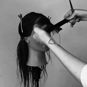 193K views · 7.4K reactions | #TutorialTuesday brought to you by @hairbymakaylao ✂️✂️✂️ #Shag #PivotPoint #LearnForward | Pivot Point International | Facebook