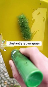 1.5K views · 31 reactions | What happened to this marker? It instantly grows grass  #marker #markerart #satisfying #cool #growing #fyp #wow | Graffiti Planet | Facebook