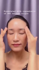 How to apply your eye cream: 1️⃣ Warm product between your fingers 2️⃣ Using 3 fingers gently press under the eyes, over the eyelids, and onto lashes - from inner corner of eyes to temples 3️⃣ Tap gently between brows | Clarins