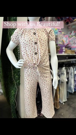 18 reactions | The Suns out and the doors are propped open! Come by and say hi! | Gibson Girl | Facebook