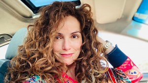 Ménopause : adieu la chute de cheveux, cette experte dévoile l'aliment "pas très tendance" à privilégier dès 40 ans