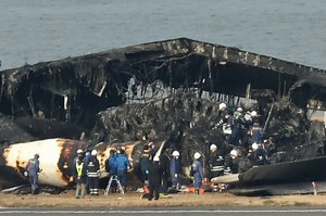 The 'textbook' evacuation from Japan jet inferno | ABS-CBN 