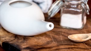 Neti Pot or nasal spray: Which is better during cold and flu season?