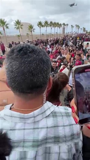 3 comments | “Es Tiempo de las Mujeres” Claudia Sheinbaum con Montserrat Caballero | Tijuana Noticias | Facebook