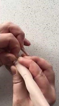 How to use garter clips.