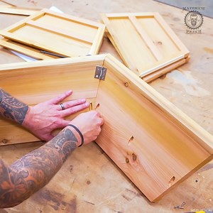 Make Extra Cash with This Holiday Tree Skirt #ChristmasDecor #HolidayCheer #woodworking | Matthew Peech Woodworking And DIY