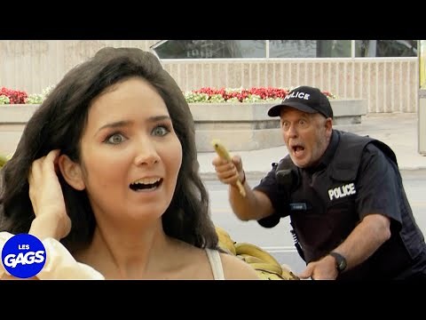 Il a tiré sur des fruits | Juste Pour Rire Les Gags