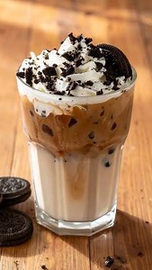 178K views · 5.9K reactions | Oreo shake | ice cream with cold coffee | instant shake and coffee recipe by @yourchefmac #cold #coffee #oreo #milkshake #cold | Ra Vi | Facebook
