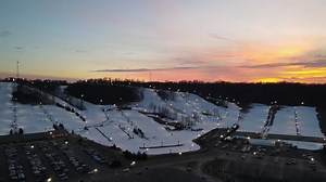 The evenings can be beautiful. Ski, snowboard and snow tube everyday, and every night. Weeknights on the snow are an awesome way to avoid busy weekends, and add some awesome to your week. See you on the slopes! | Perfect North Slopes