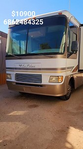 **MONACO LA PALMA 2000 $10900 dolares** •Se lo puedo llevar a cualquier parte de la peninsula de baja california. •TIENE SISTEMA DE PANELES SOLARES. •MOTOR Ford de gasolina. •Perfecto estado mecanico. •Automatico. *Cuenta con: •1 Extension.(slides). •Planta generadora de energia. •Paneles solares. •Refrigerador. •Estufa. •Sofa/Cama. •Microondas. •Sistema de agua potable y drenaje. •Refrigeracion A/C. •Sala y comedor con extension. •Recamara completa. •Baño WC y regadera. •Estabilizadores. •Llant