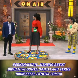 2.3M views · 23K reactions | Perkenalkan Neneng Betot biduan Yang GOnta Ganti Lagu Terus Bikin Kesel Panitia | Video Hiburan Viral | Facebook