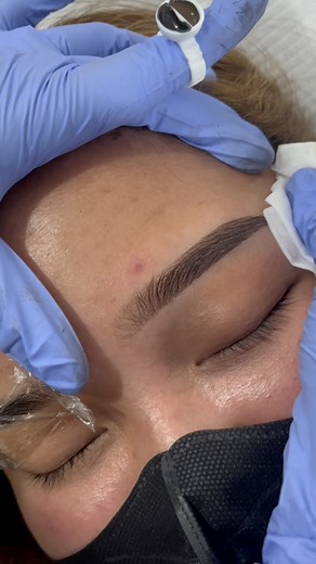 OMBRE POWDER BROWS✨•Done by: Certified International Artist🇵🇭🇺🇸•Lasts up to 2-3 years• Water-proof, Smudge-proof, sweat-proof• Minimal to no pain procedure• Guaranteed high-quality pigments from USA!NOTE: RESULTS MAY VARY IN EACH INDIVIDUAL#microblading #microbladeandshade #microshading #ombrepowderbrows #combobrows #beautyangelsacademy #beautyangelsacademyusa #spmuartist #browartist #internationalartist #fyp #fyppage #fypviral | Kat's Eye