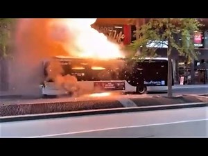 Incendio de bus eléctrico en París