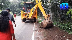 17 reactions | ഏരുർ കരിമ്പുംകോണം രാജരത്നം റോഡ് മാലിന്യക്കൂമ്പാരമായി...