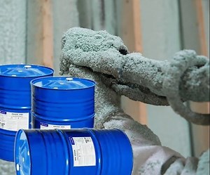 [Hot Item] CAS 9016-87-9 Polyurethane Methylenediphenyl Diisocyanate Modified Mdi