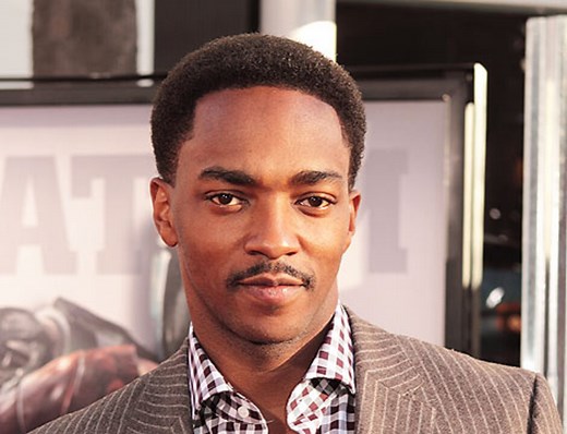 Anthony Mackie Gives His Best Pickup Line