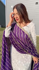 Vaari Vaari Rahan Chumdi 😘 | Miss Pooja