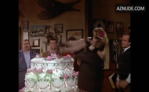 Shelley Long Sexy Scene in Cheers