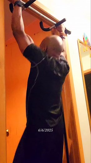 6/6/2025 - Burpees #noexcuses #traineveryday #beyourbest #saheimmuhammad #pushups #meishanspushupchallenge #usmc #exercise #staystrong #pullups #ironwolfpack | Saheim Muhammad