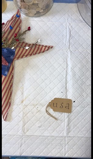 I made this old rusty bed spring into a cool patriotic table top decor piece. | Pickitz Crafts & Home Decor
