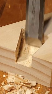 A Hand Cut Butterfly (Dovetail) Key Miter Joint - Woodworking - ASMR #reels | Kiwi Workshop