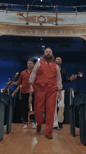 ✌️🎵 This is us – Mnozil Brass in our natural habitat. Brass, banter, and beautiful chaos. We perform without sheet music, but with a full script of lovingly rehearsed nonsense. 😜🎺 Meet the (un)usual suspects: Thomas Gansch – trumpet Robert Rother – trumpet Roman Rindberger – trumpet Leonhard Paul – trombone, bass trumpet Gerhard Füßl – trombone Zoltán Kiss – trombone, bass trumpet Wilfried Brandstötter – tuba #MnozilBrass #ThisIsUs | Mnozil Brass