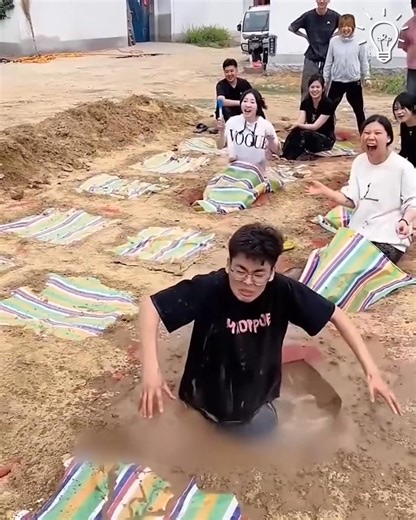 The kind of game that will make your heart rate speed up a little! | Bac Idea | Facebook