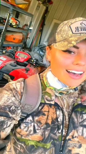 Come hunt with me! @Realtree Outdoors @bowtecharchery #excaliburcrossbows #bowtech #archeryhunting #bowhunting #deerseason #womenwhohunt #whitetaildee | Sharon T. Sparks