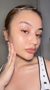 Glow skin with Luxe Organix Whitening Repair Set ✨🩷 Tiktok: samsoneli_on ig #LuxeOrganixPH #skincareset #skincareph #skincareroutine | Wear Sunscreen